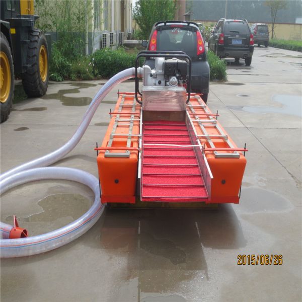 Portable Gold Mining Mini Dredger 10m Dredging Depth Lightweight Customized
