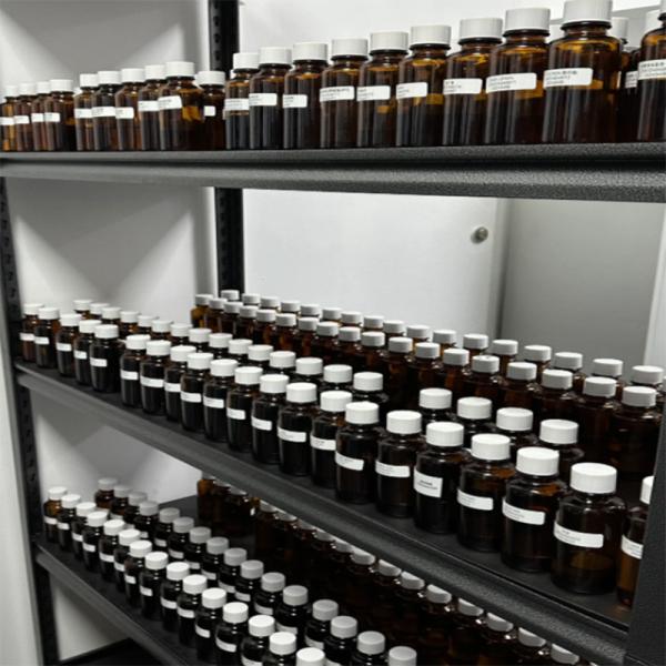 Blueberry Fruity Flavor Concentrate Blending Essential Oil For Shampoo / Body Lotion Making