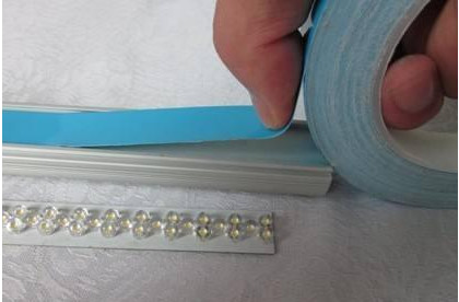 Odorless Oval Heatsink Adhesive Tape 1.6W/MK E236040 Certification