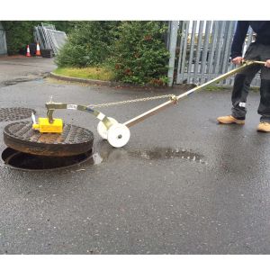 Convenient One Man Operation Super Magnetic Manhole Cover Lifter 92X67mm