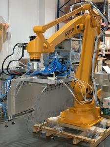 Buy cheap Robot With Gripper Handle Diverse Payloads With Speed And Precision product