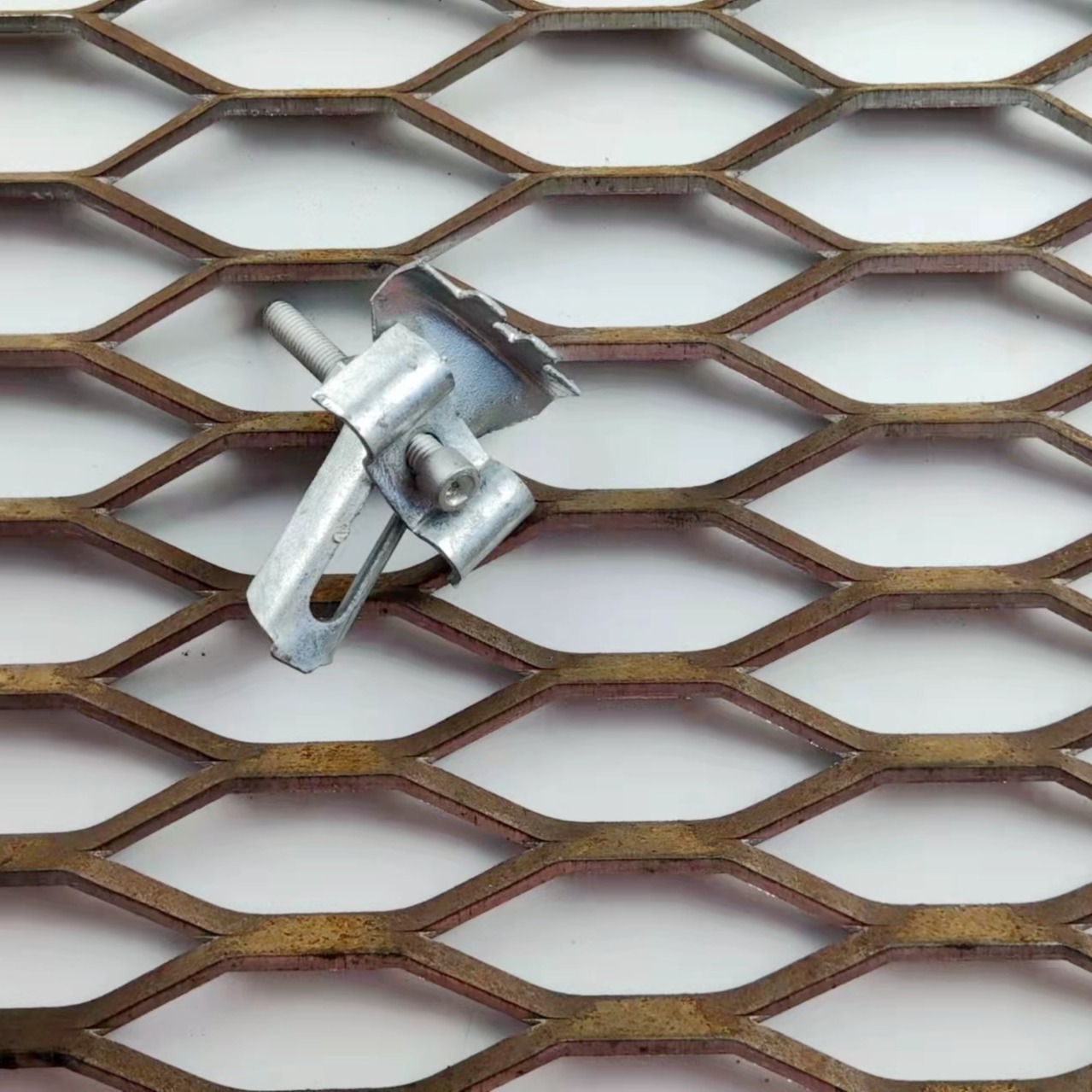 Hot Dip Galvanized Expanded Metal Grating for Heavy Duty Walkways