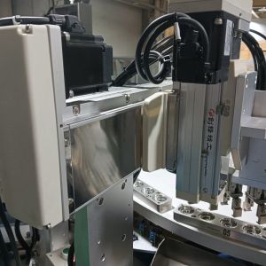 CE Heli Cap Assembly Machine 380V Automatic Cap Sealing Machine