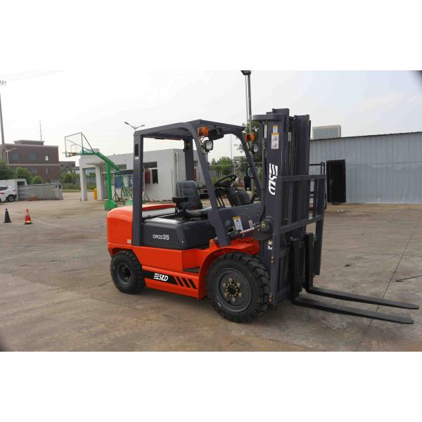 Hydraulic Diesel Forklift Truck Rated Capacity 3500Kgs With OPS / ORS Seat