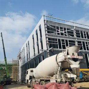 China Q355B Q235B Prefabricated Steel Structure Workshop Building on sale