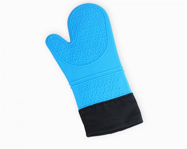 Quality Portable Food Grade Heat Resistant Silicone Cooking Gloves Easy Clean For Baking for sale