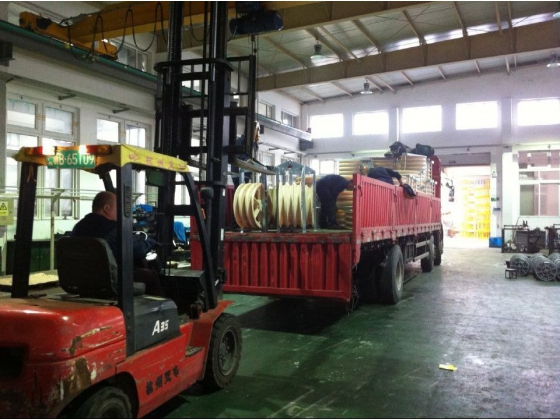 Stringing Large Diameter Rope Pulley As Tesmec 916mm Wire Stringing Blocks