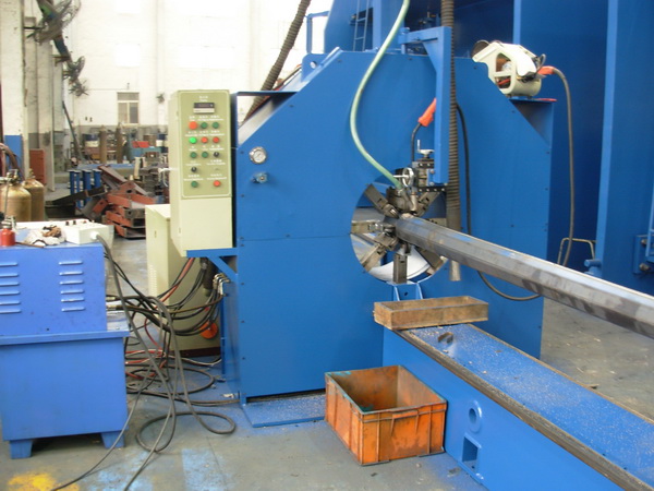 Steel Street Light Pole Production Line Automatic Round 12M Length