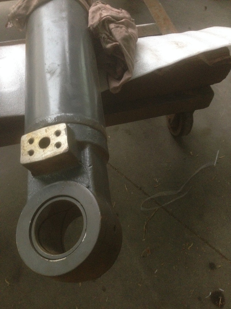 Buy cheap 14563959 volvo EC240B bucket cylinder volvo hydraulic cylinder spare parts from wholesalers
