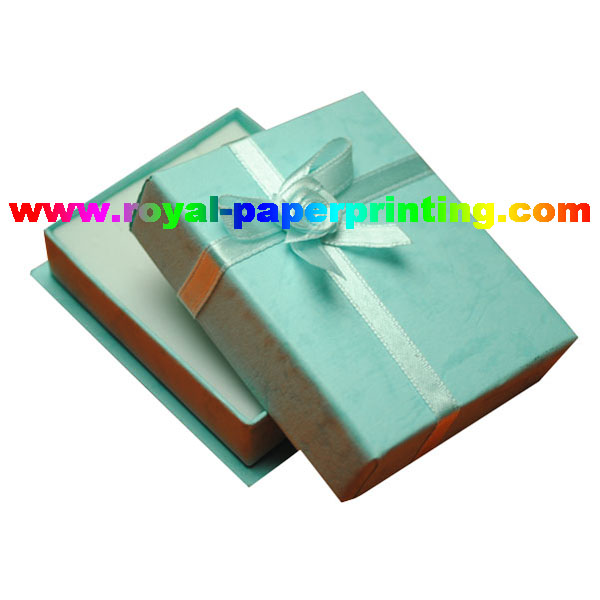 high quality customize luxury cosmetic / jewelry paper box printing