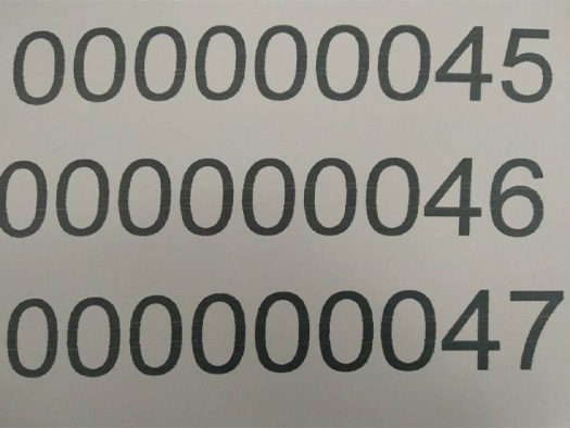 Large Character Coding Handheld Inkjet Printer 300dpi Resolution For Packaging