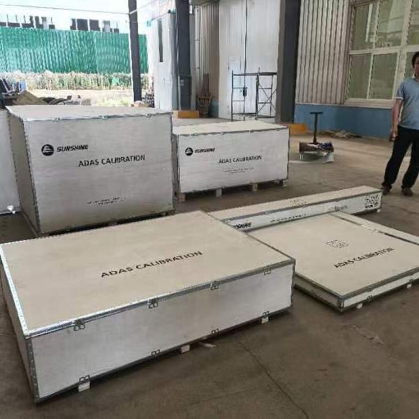 Total Volume 2.5CBM ADAS Calibration System Fully Automatic with CE Approved ADAS Calibration Equipment