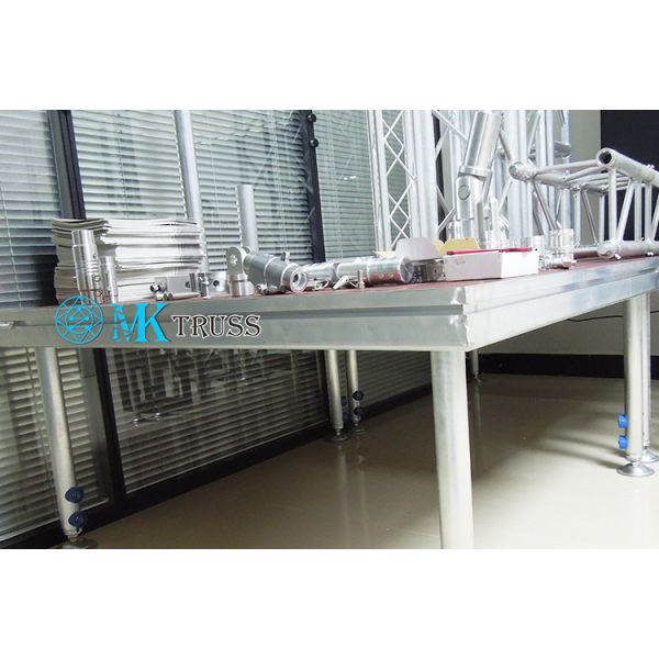 18mm Plywood or Tempered Glass Top Aluminum Outdoor Mobile Event Stages for Stage Show