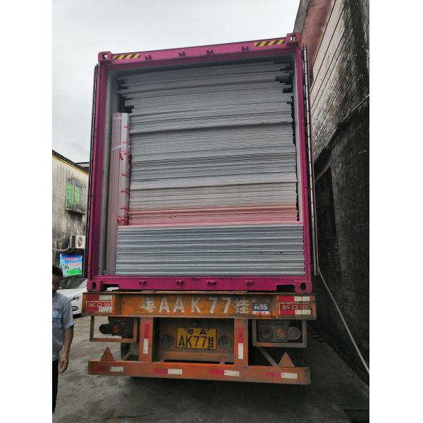 High Performance 16mm Four Layer Polycarbonate Sheet Multi-Wall Design For Thermal Insulation And Impact Resistance