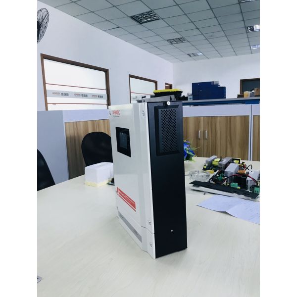 Independent CPU Hybrid Solar Inverter / Smart Hybrid Inverter With Independent CPU