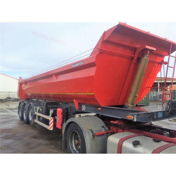 Three / Double Axle Heavy Duty Dump Trailers , Steel Frame Tipper Semi Trailer