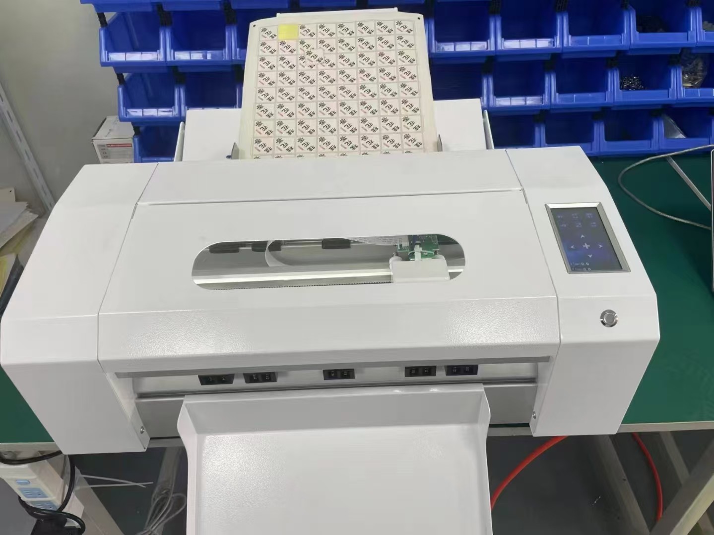 Simple Sensitive Operation Automatic Paper Cutting Machine Continuous Feed Paper
