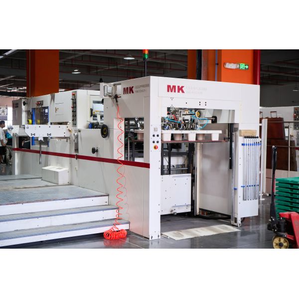 Double Door Custom Foldable Paper Packaging Box Magnetic Closure Cardboard Folding Gift Box