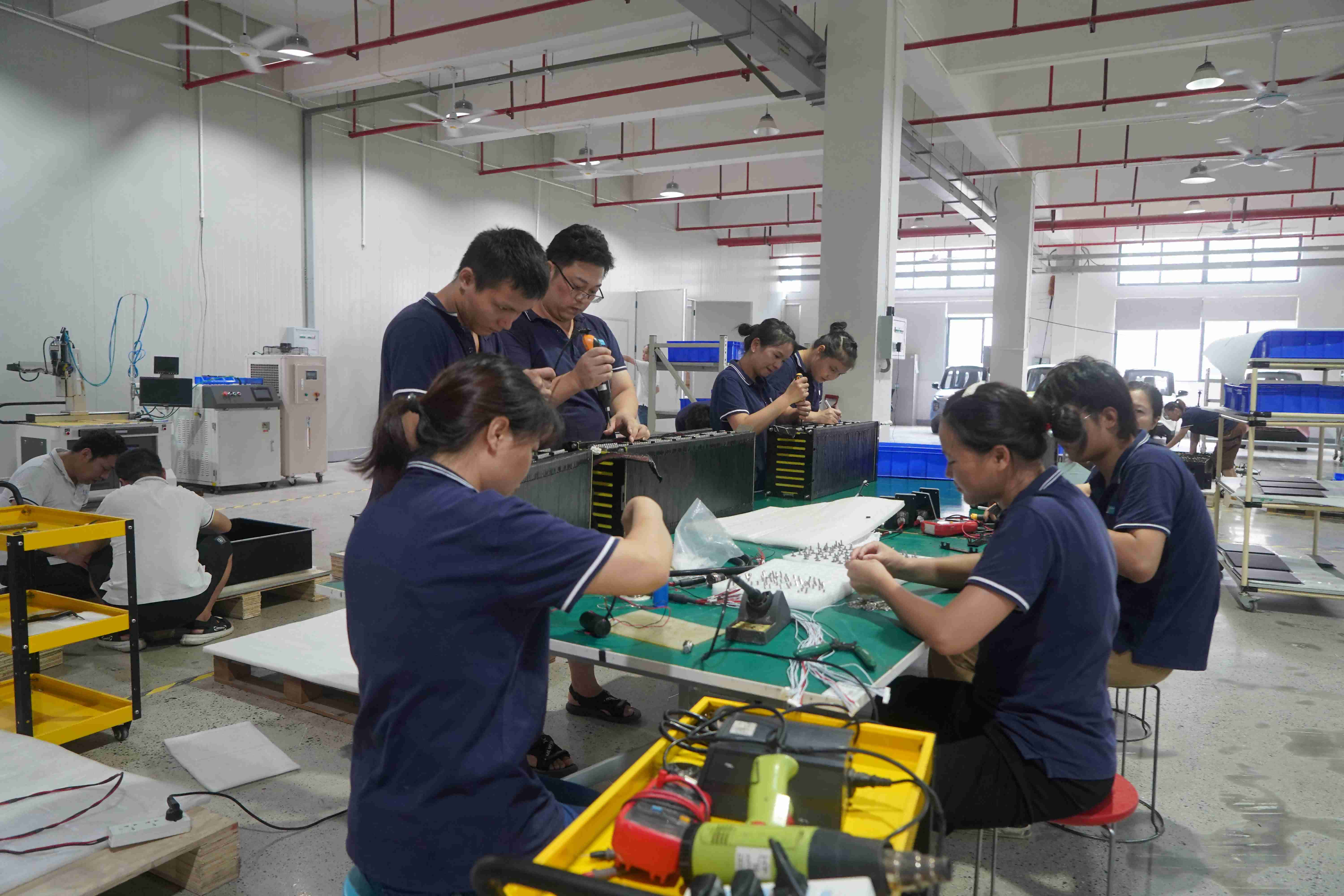 Hot selling rack type 48V lithium iron phosphate battery 48v100ah Solar Energy Storage System for 10kw 20kw 30kw 50kw