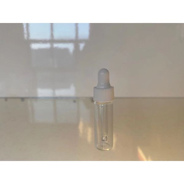 Empty Glass Cosmetic Essential Oil Bottles 4ml Small Size With Droppers