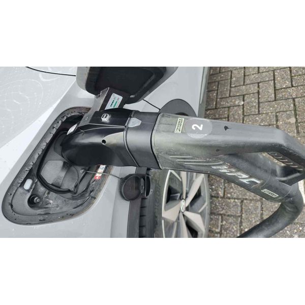 Electric Vehicle Charging NACS Tesla To CCS2 Adapter , AC DC EV Charger Connector