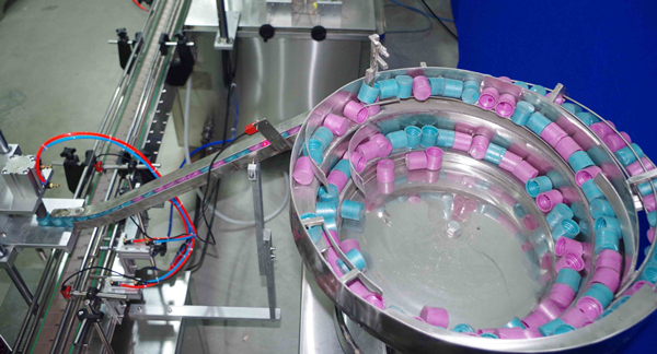 Two Heads Automatic Filling And Capping Machine 1000ml To 5000ml