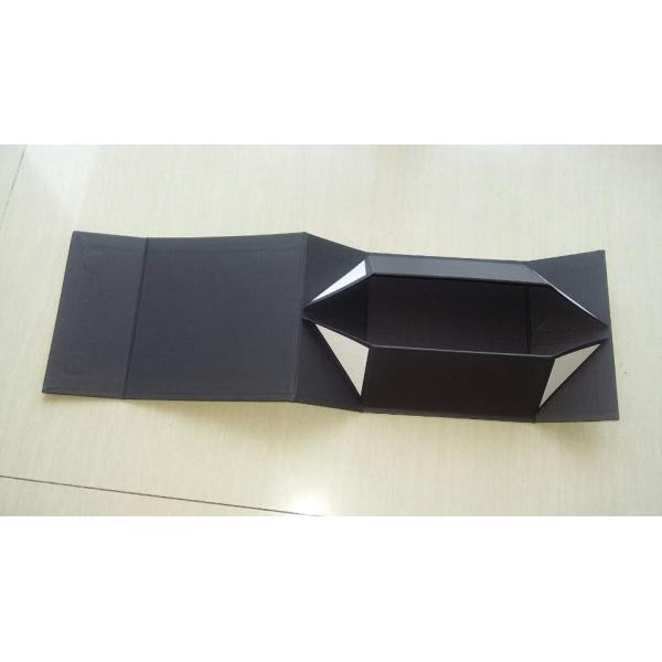 Luxury design customized rigid paper folding packaging box with spot UV