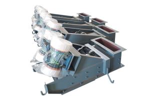 Buy cheap Full Enclosed Electric Vibrating Feeder Conveying Equipment product