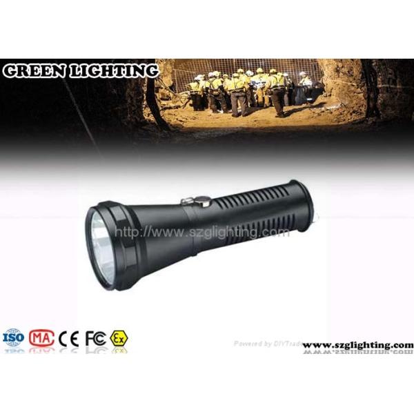 Rechargeable Explosion Proof Torch 400 Meters Lighting Range 5W LED Light Source