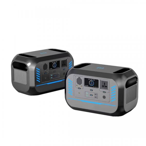 Portable Self Driving Camping Solar Charging Power Station 600W 220V