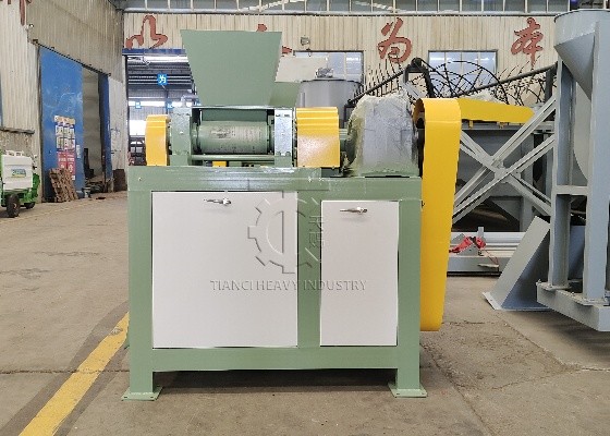 Organic Fertilizer Phosphate Fertilizer Dry Granulation Double Roll Extrusion
