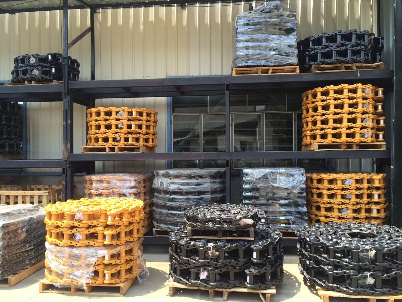EX200 Excavator Track Chain Link Assy 9135631/9098490/9135646/9180319 Forging Casting