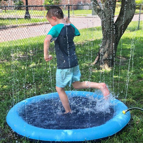 LC Water Splash Sprinkler Pad for Dogs Pet Shower Sprinkler PVC Pet Toys Dog Splash Pad