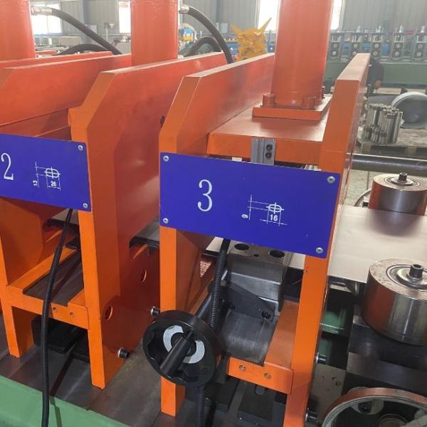 Customized Steel Building Machine Fully Automatic CZ Purlin Roll Forming Machine Manufacturers
