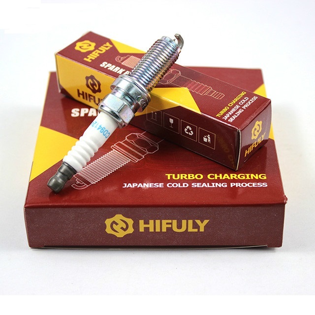 Car Spark Plug ILKAR7L11 94124 Iridium platinum Spark Plug PE5R18110 Suitable for Mazda