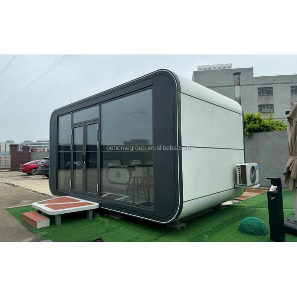 Luxury Prefabricated Modular Houses Holiday Resort Hotel Windproof Apple Cabin Capsule House