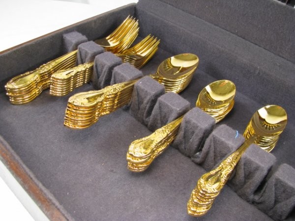 Cutlery PVD Vacuum Coating Machine With Vertical Front Single Door