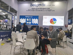 WHT 005 651 A O‑ring is suitable for Audi Q7 and Volkswagen Touareg models.