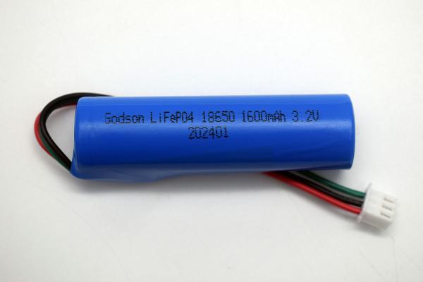 LiFePO4 18650 Emergency Light Lithium Battery 1600mAh 3.2V Stick Type With NTC