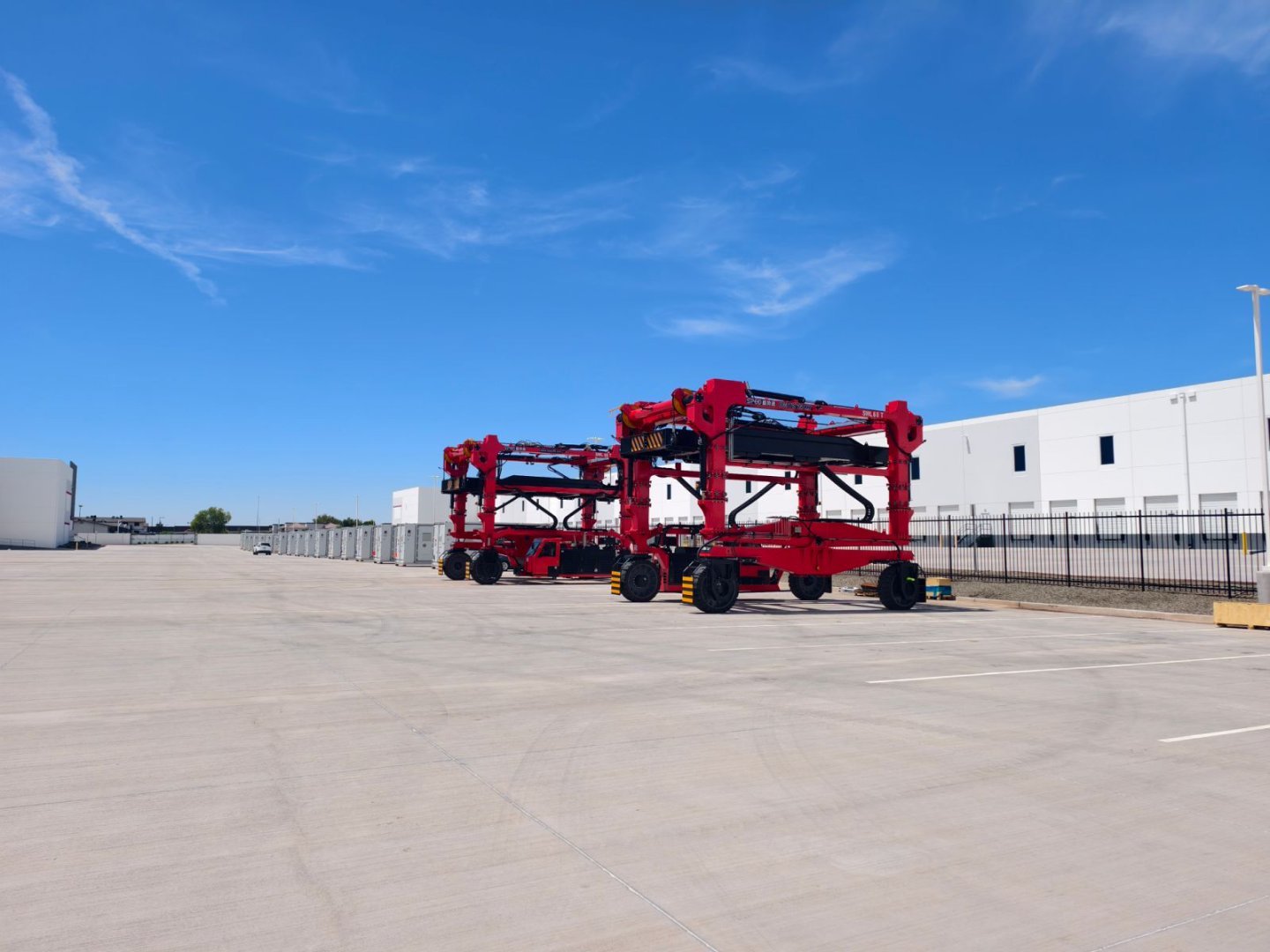 Straddle Carrier 60t