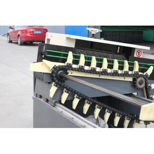 Customized Capable Screw Bolt Deburring Machine Chamfering And Stamping