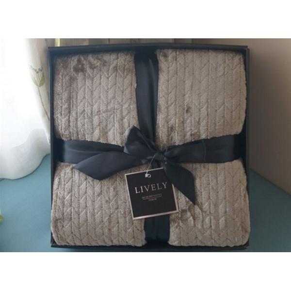Professional Multifunctional Solid Flannel Blanket High Warmth Retention 150x200cm