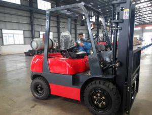Buy cheap Gas Engine Powered Pallet Truck Type LPG Forklift 3000kg Loading Capacity product