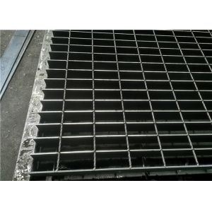 China 25x5 Galvanized Metal Catwalk Flooring Q345 Industrial Platform on sale