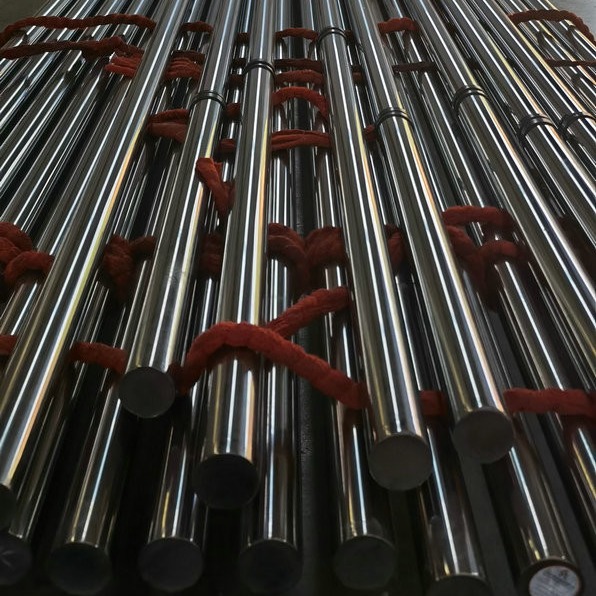 Buy cheap SAE4140 Hard Chrome Hydraulic Rod Custom Chrome Plated Round Bar product