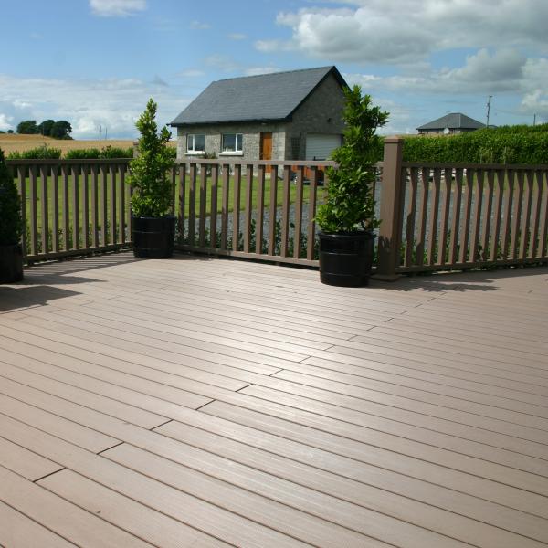 150 X 30 Splinter Free Waterproof Solid WPC Wood Plastic Composite Decking