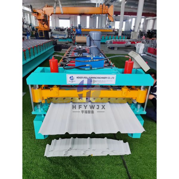 Stable Servo Feeder Electric Trapezoidal Sheet Forming Machine For Roof Sheets