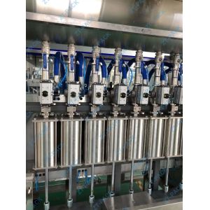 2l Lubricant Filling Machine Square 1000ml 12 Head Filling Machine
