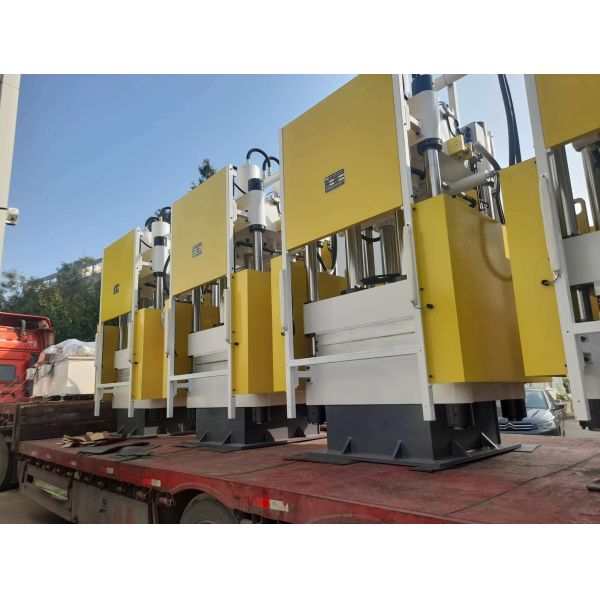 PLC Control High Pressure Air Spring Vulcanizing Machine with Precision Mold