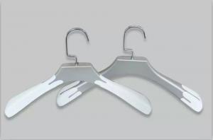 China YAVIS felt hangers manufacturer, small hangers, custom hangers, heavy hangers, big hangers, luxury hangers wholesale on sale
